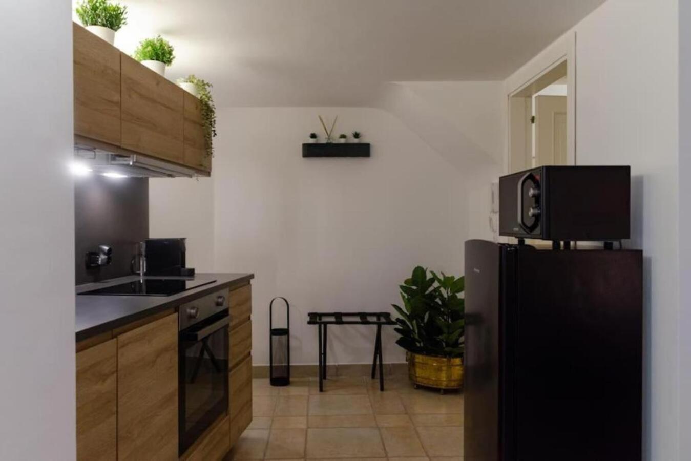 Maison De L'Air - Apt With Jacuzzi Джовинаццо Экстерьер фото