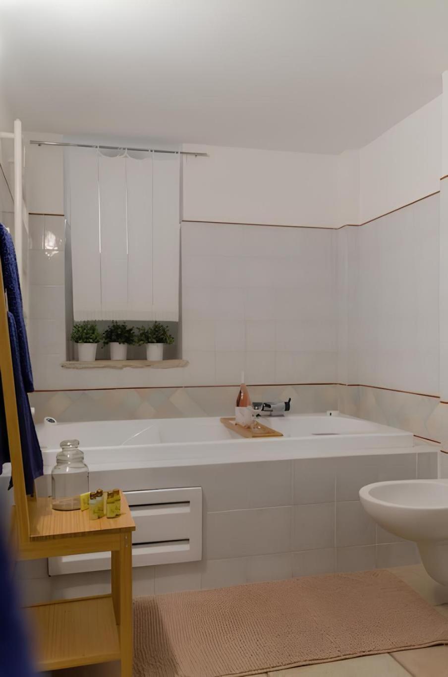 Maison De L'Air - Apt With Jacuzzi Джовинаццо Экстерьер фото